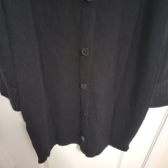 Black Button-Back Cable Sweater Dress - Picture 11 of 13